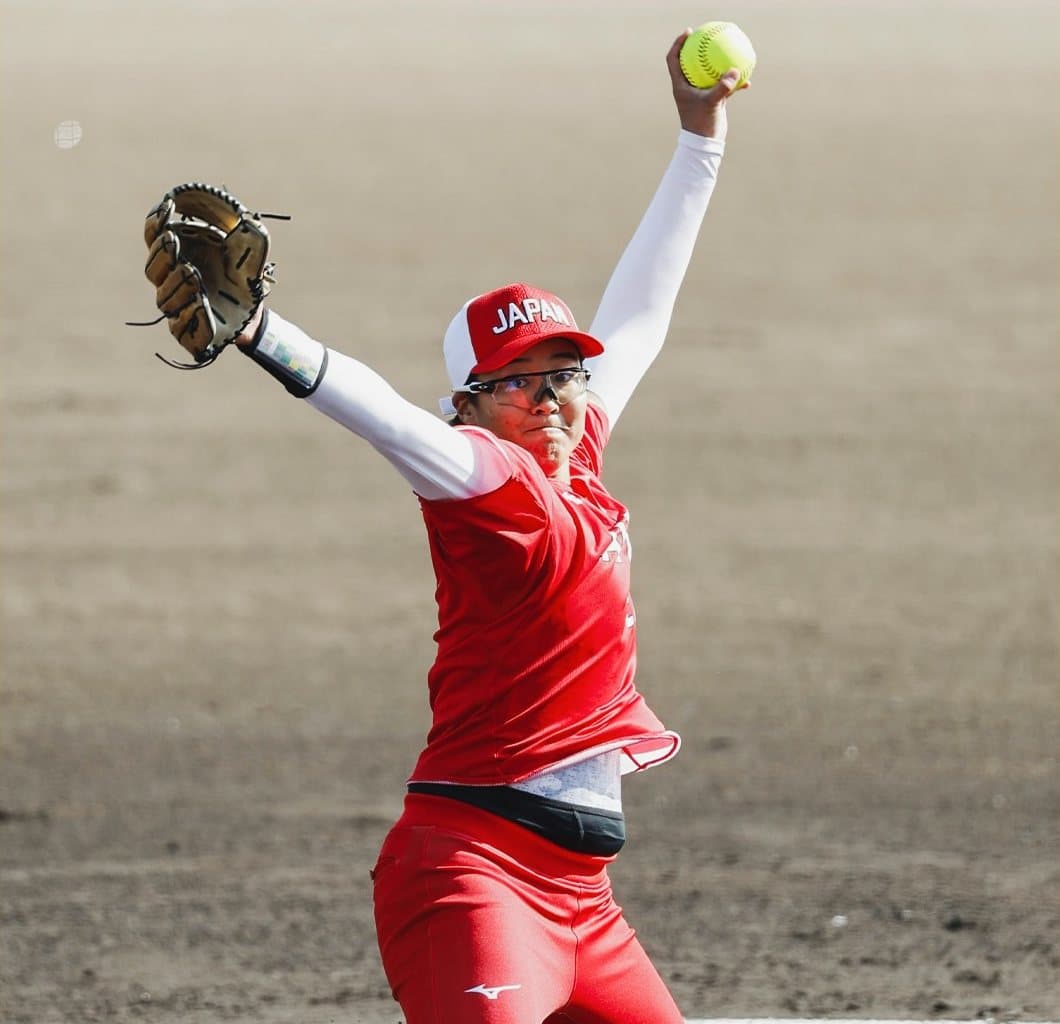 Una lanzadora de Japón en la final ante China. Foto: Kyodo News / Team Japan.
