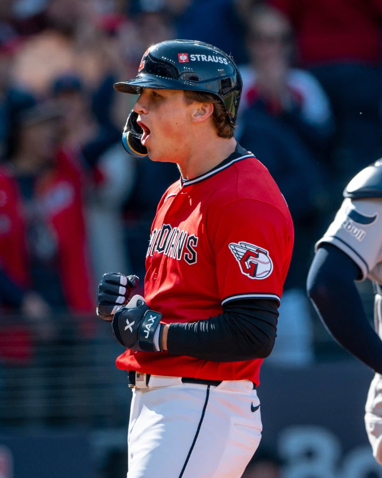 Un jugador de los Guardians celebra con euforia en el Progressive Field. Foto: Cleveland Guardians.